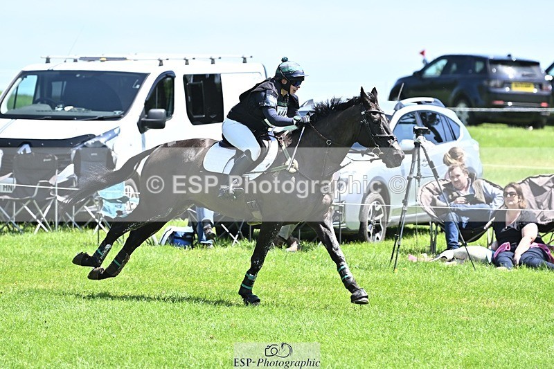 240525-124450-14202 - 101-MORELANDS_CASANOVA-Daisy_Bathe