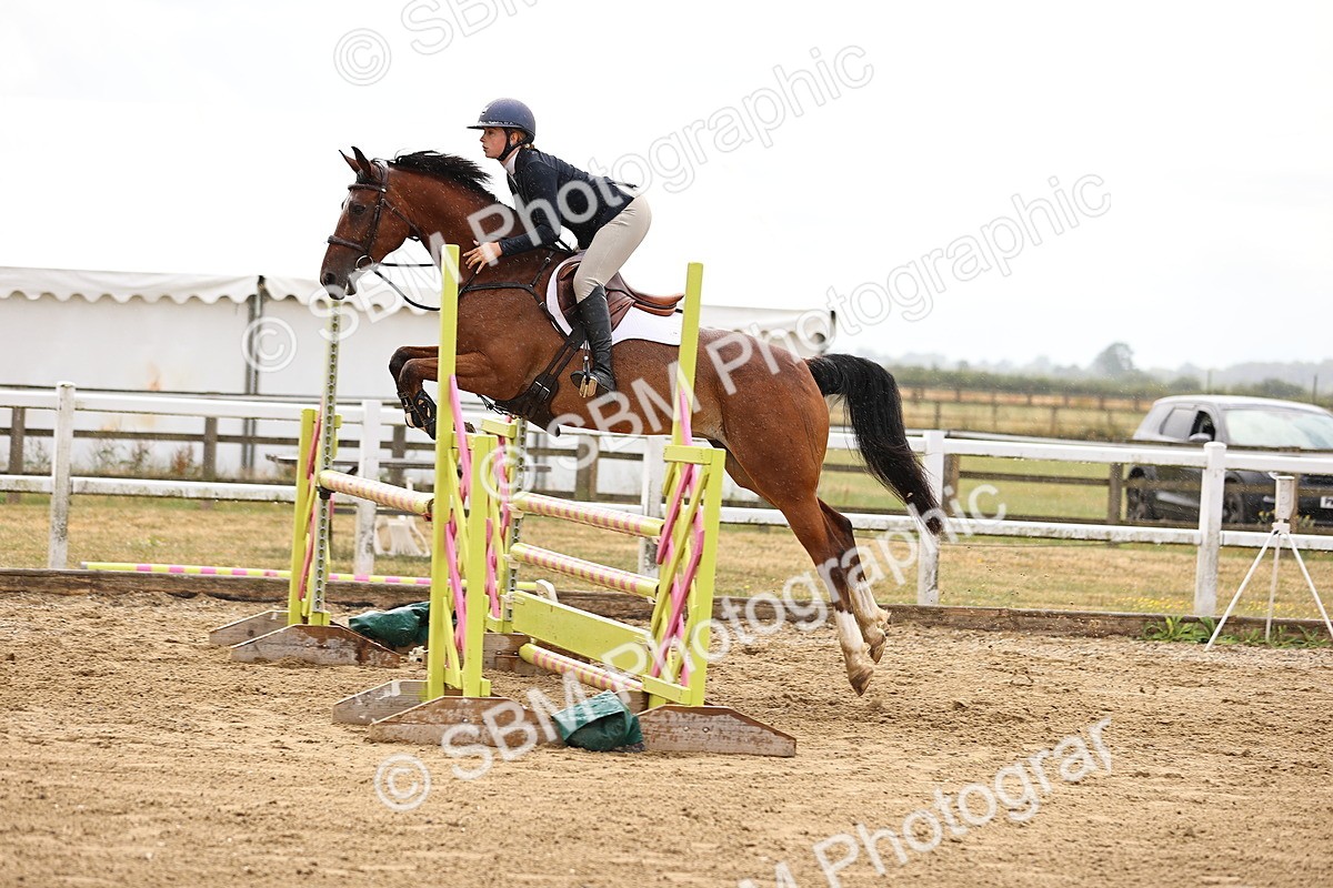 SBM_026664 - Class 12 - Amateur Championship Qualifier 1.05m