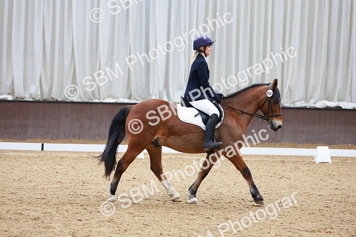 SBM_001004 - Class 5 - Novice 1