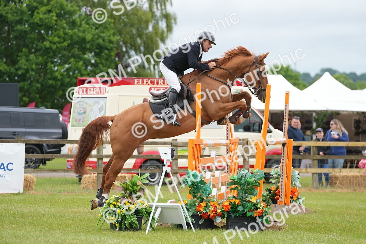 SBM_01822 - Class 200 - Martin Grant Homes Stakes 1.25m Open