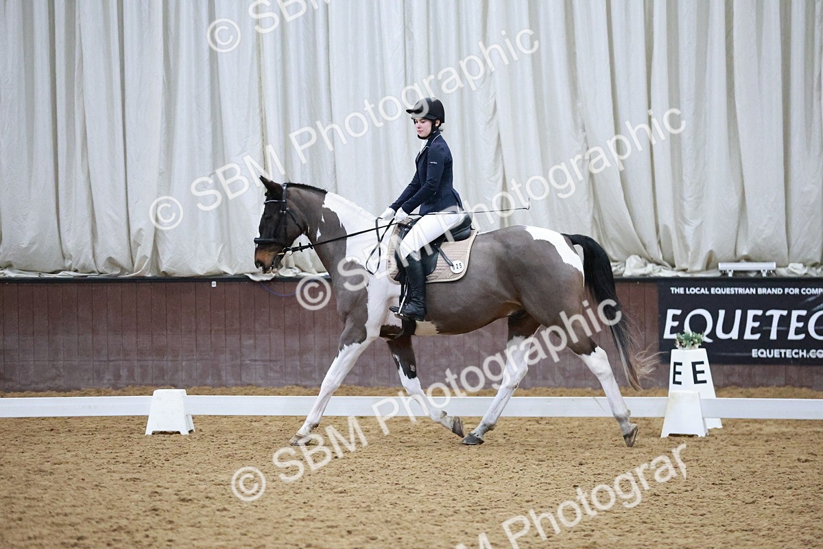 SBM_000536 - Class 7-6 - Novice 3-Novice 2