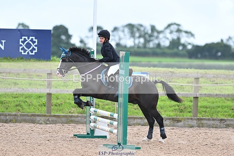 240813-161733-00206 - Clear round & 60cm