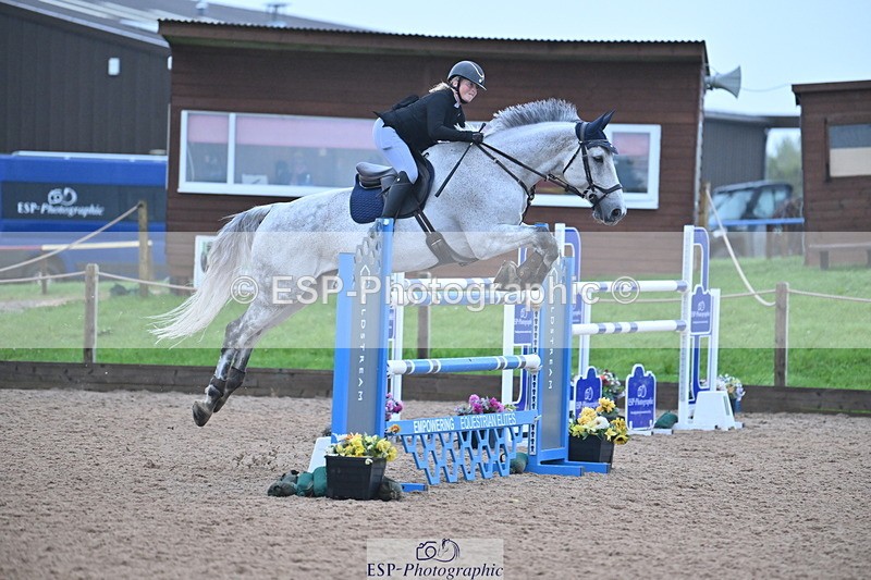 231013A-160930-03222 - Cls 10 National 1.30m Open