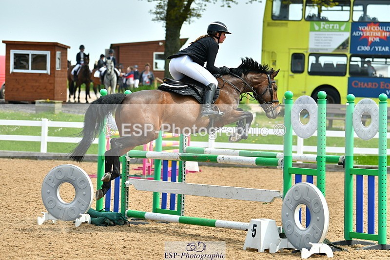 230514A-132910-02980 - Cls 25 Pony Foxhunter & 1.10m Open