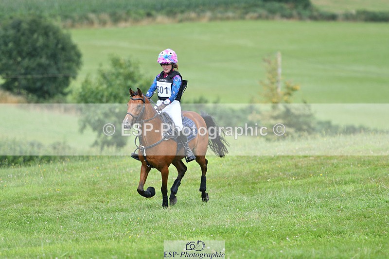 240804-151429-17565 - 601-Tichy_Sanders-UBERTON_VAN_HET_DALHOF