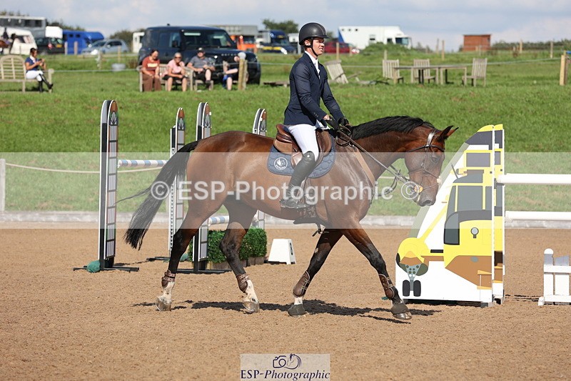 230915A-145258-02806 - Cls 5 National 1.40m