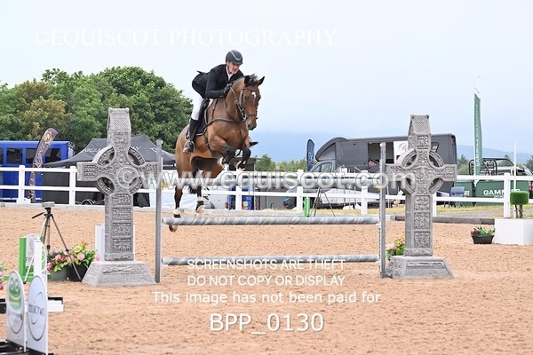 BPP_0130 - CLASS 25 SUN HOYS Redpost Equestrian Senior Foxhunter Second Round