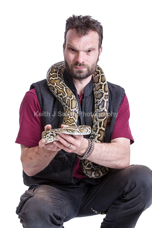 1KJS0238 - Roaming Reptile Show