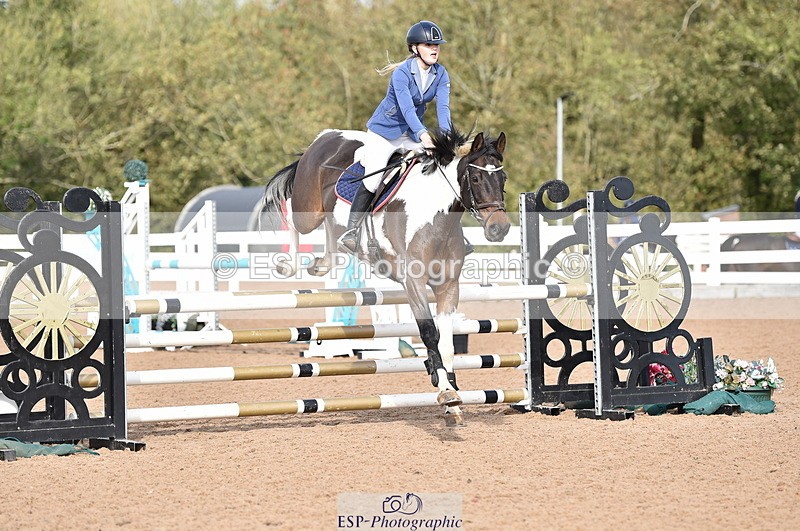 231015A-131054-08230 - Cls 25 95cm Amateur Q 2nd R