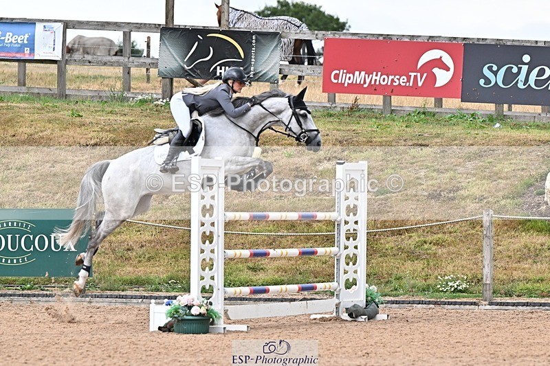 260730-151739-02243 - Cls 4 Chard 7yr old Championships