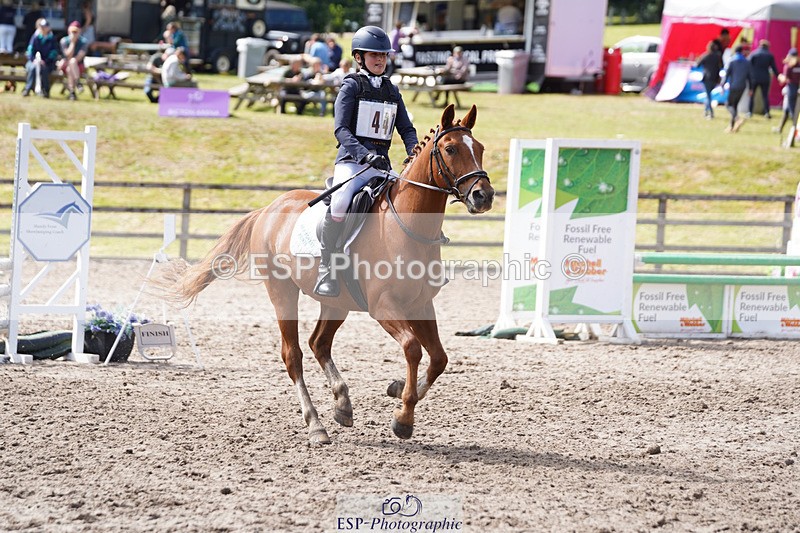 240824X-142736-28236 - 80cm Round 1 14.00 to 15.30