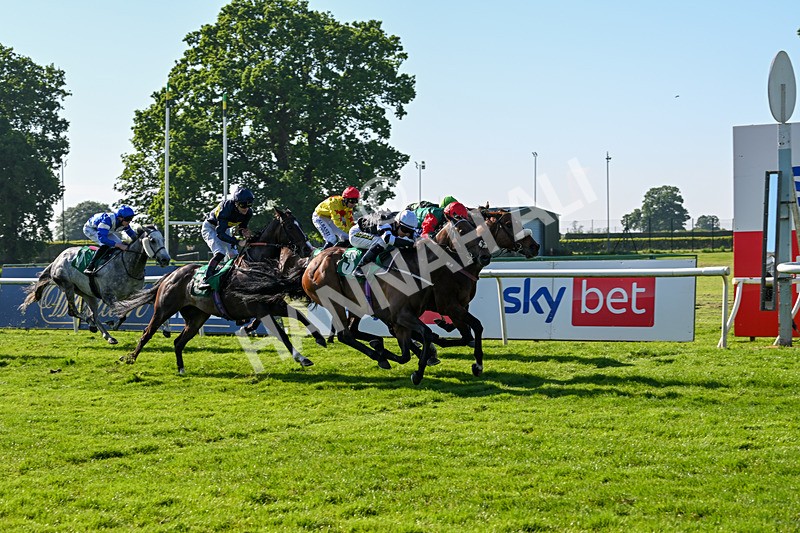 180524-Race 6-Diamondonthehill-Yorkshire-9805 - Race 6