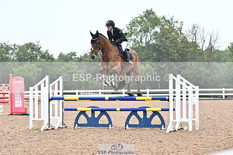 240925A-125022-00724 - Cls 3 Snr 1.05m Open