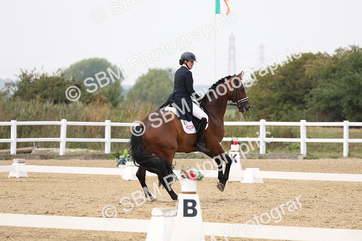 SBM_007475 - Class 9 - FEI INT I - 14.57-15.45