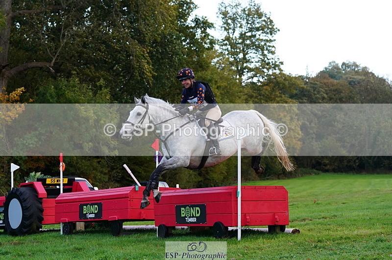 251025A-163034-22015 - H-606-Janine.Paterson