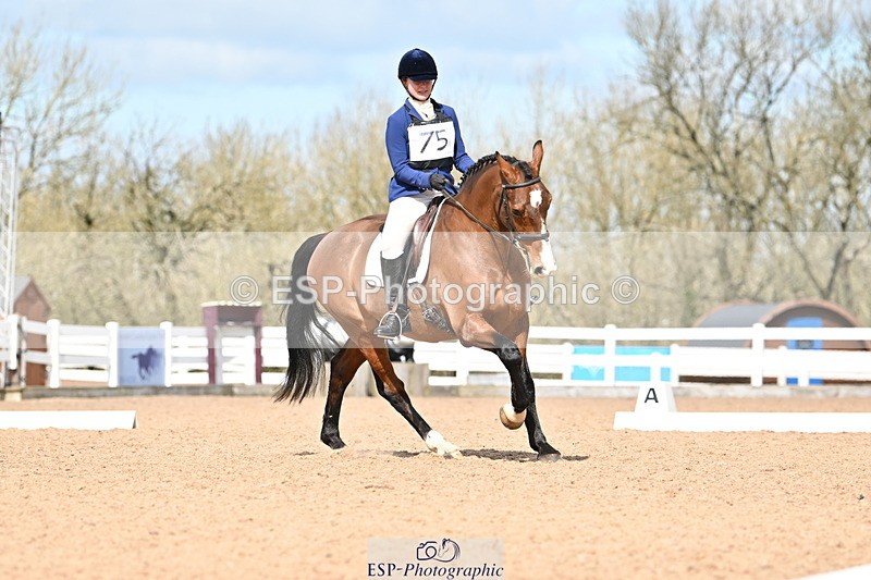 240324A-121943-02228 - Novice 28, 12.15 to 13.00