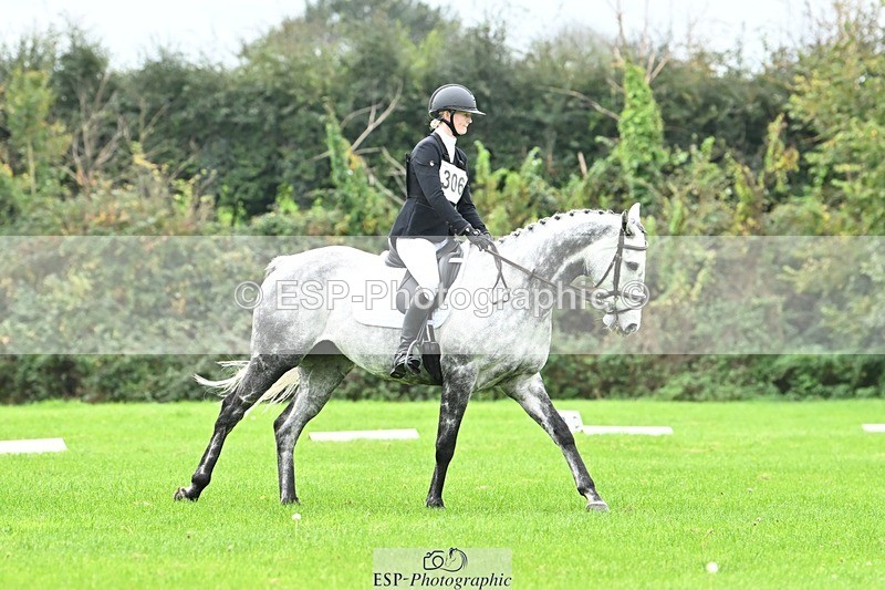 241024-103431-02209 - 306-Alice.Sandiford-THE.GREY.DANCER