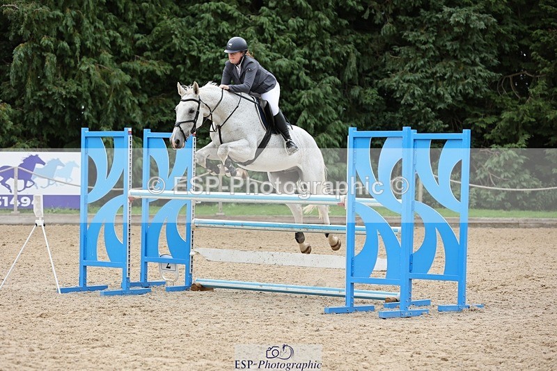 240817-152622-02619 - 06A Snr Fox 1.20m open