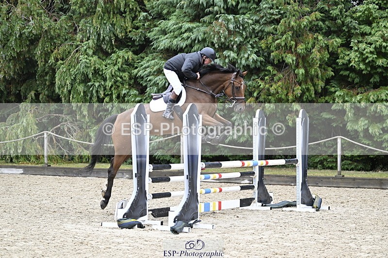 250830A-145824-07724 - Cls 24 Snr Discovery and 1m Open