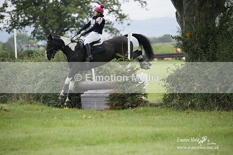  WWHT 171021 2007 - Novice Pairs (0.80m)  17/10/21