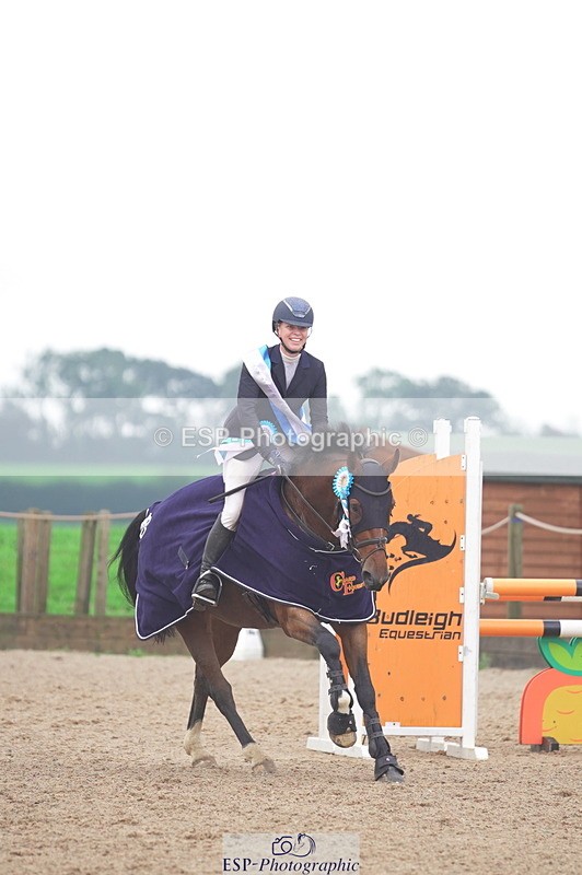 231017A-163026-07948 - Cls 31 Snr 1m Derby