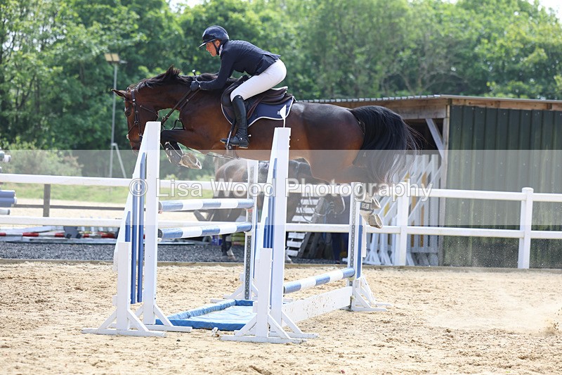 3E7A1172 - Class 13: Senior Newcomers/1.10m open