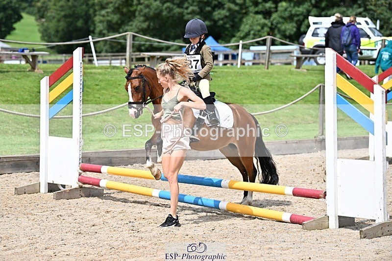 230824-130202-03239 - Round 1 Lead Rein Start to 13.50 cw