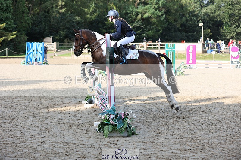 240823X-091033-14427 - 60cm R1 8.30 to 10.00