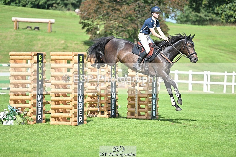 230909-114815-05294 - Cls 11 Snr Foxhunter & 1.20m Open