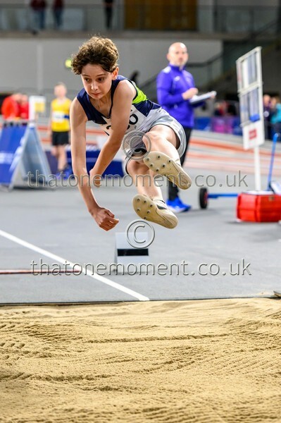 AgeInd25SUN-915321 - Field Male