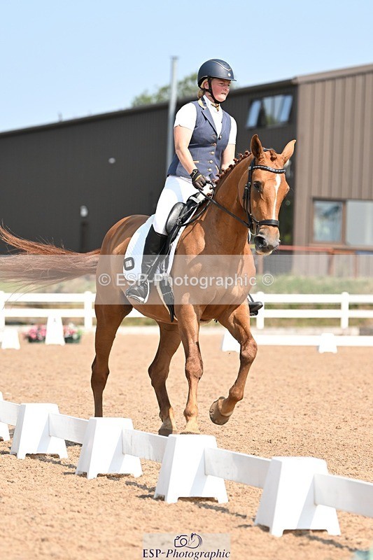 250816-122603-04511 - 051-Alana.ShaplandForever.Autumn.DS