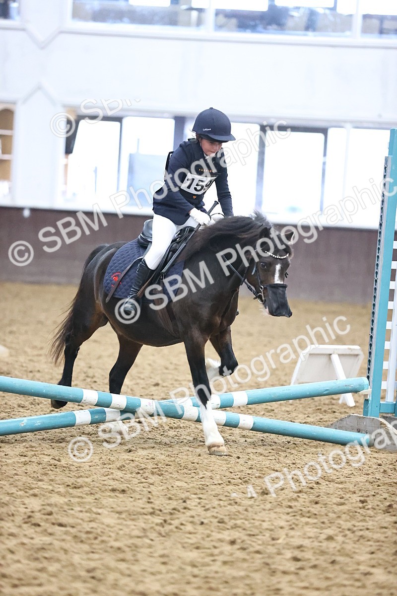 SBM_000135 - Class 2 - The Rug Lady 40cm Area 12 Championship Qualifier