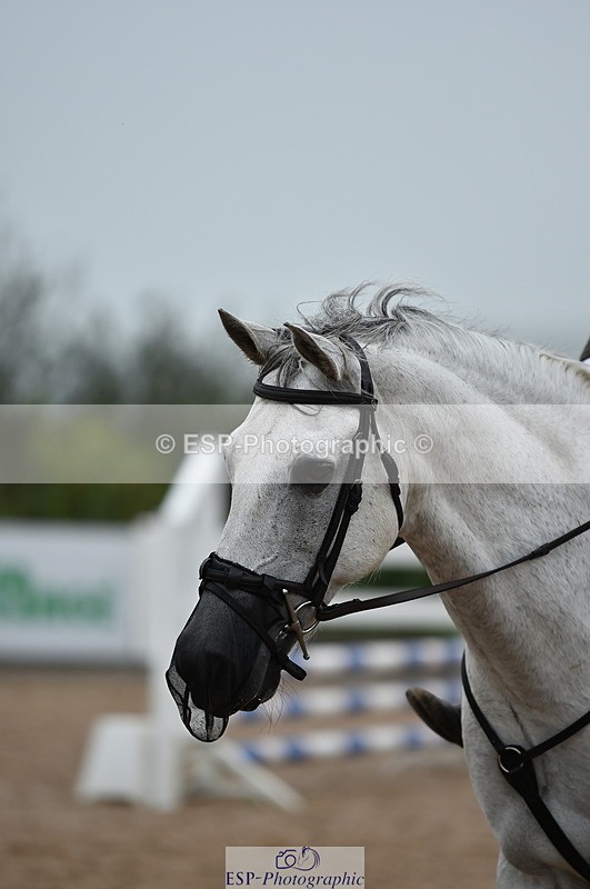 220829A-153442-00097 - Clear Round & 60cm  1a - 1b