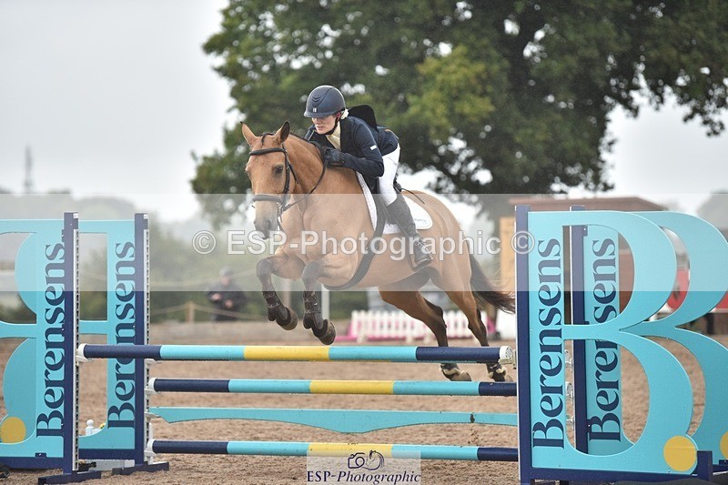 250830-123230-01720 - A-020-Anna.Passmore