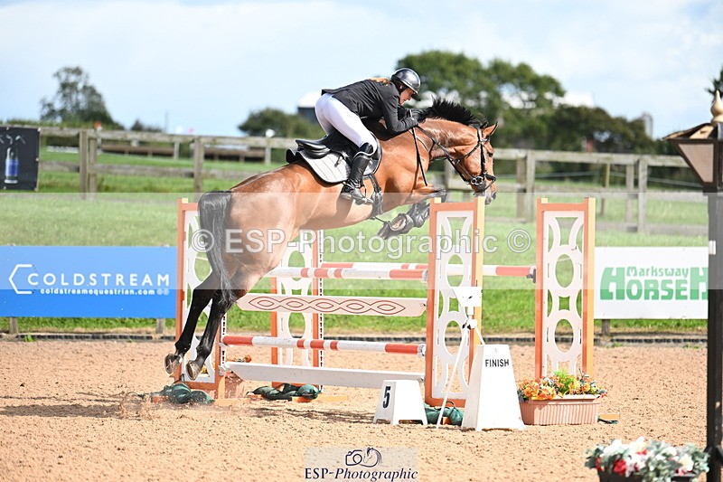 240912A-141402-02139 - Cls 5 National 1.30m Open