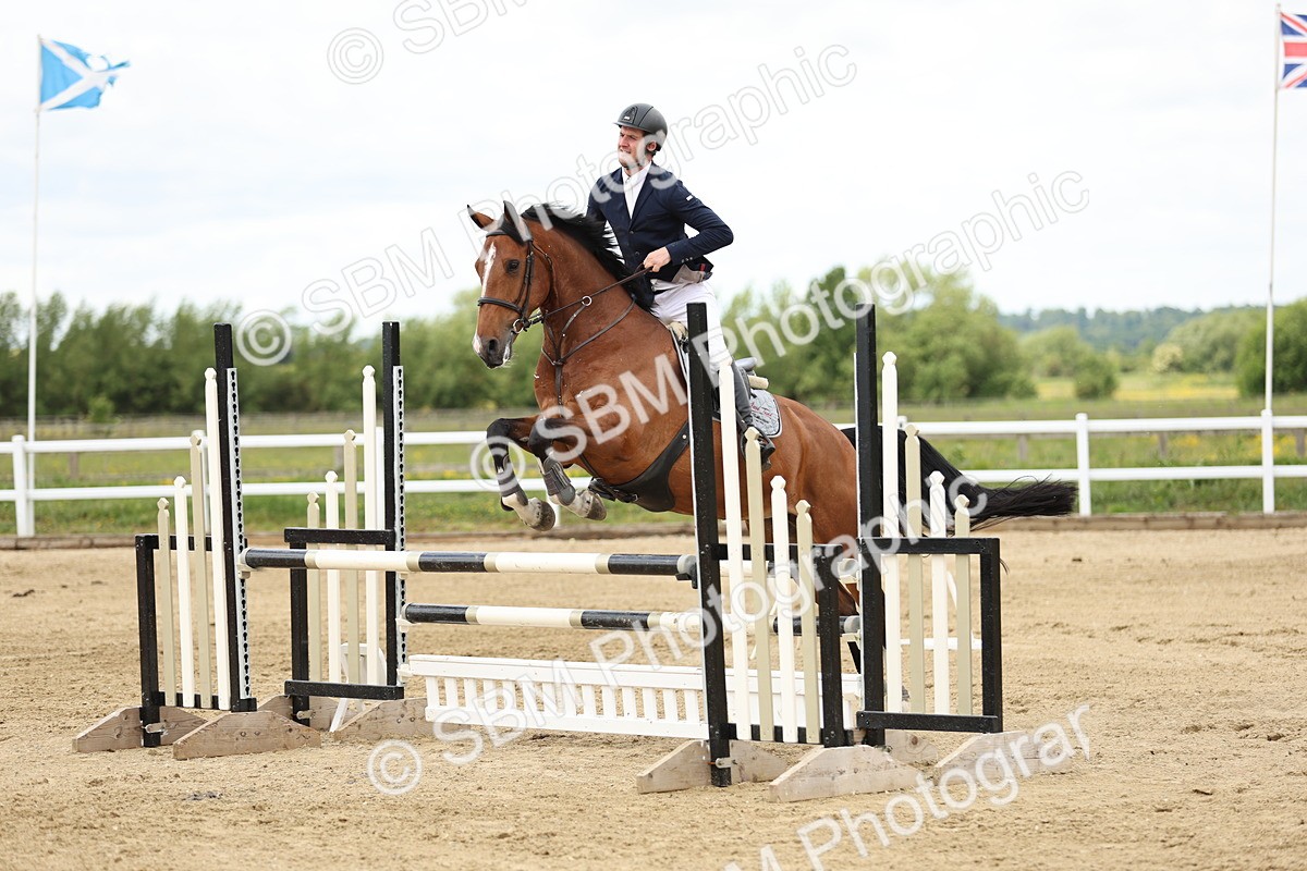 SBM_000850 - Class 3 - Senior Discovery - 1.00m