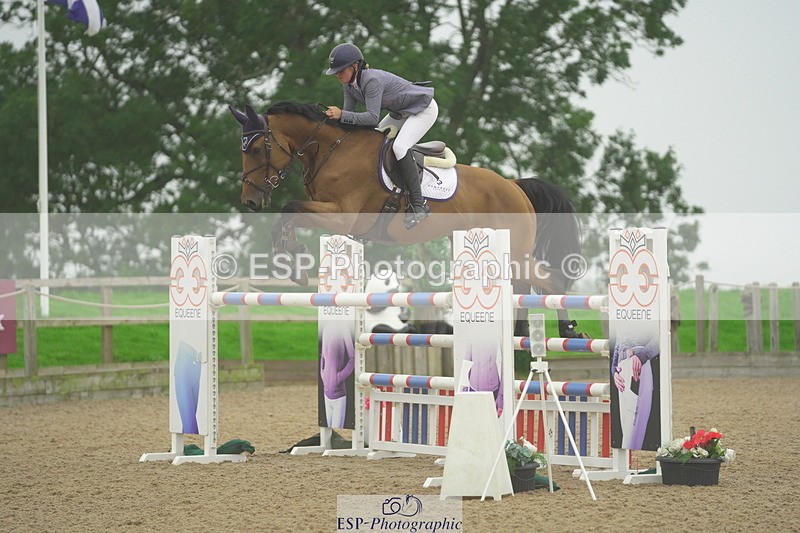 230730A-094102-08046 - Cls 25 National 1.30m