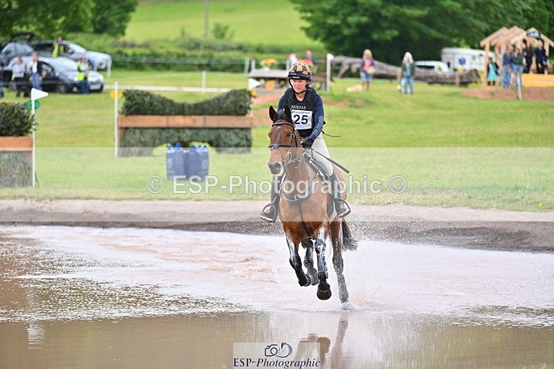 250524A-122711-10199 - B-325-Kat.Raybould-MONBEG.SHELBY