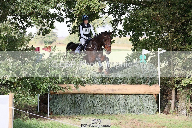 231020-114525-06806 - 052-SHANNONDALE.COURAGE-Georgina.Beeby.Wynn-XC