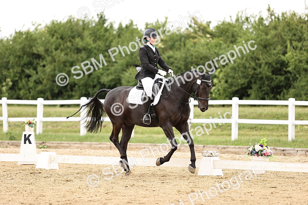 SBM_002048 - Class 2 - Novice 4 - 10.36-11.39