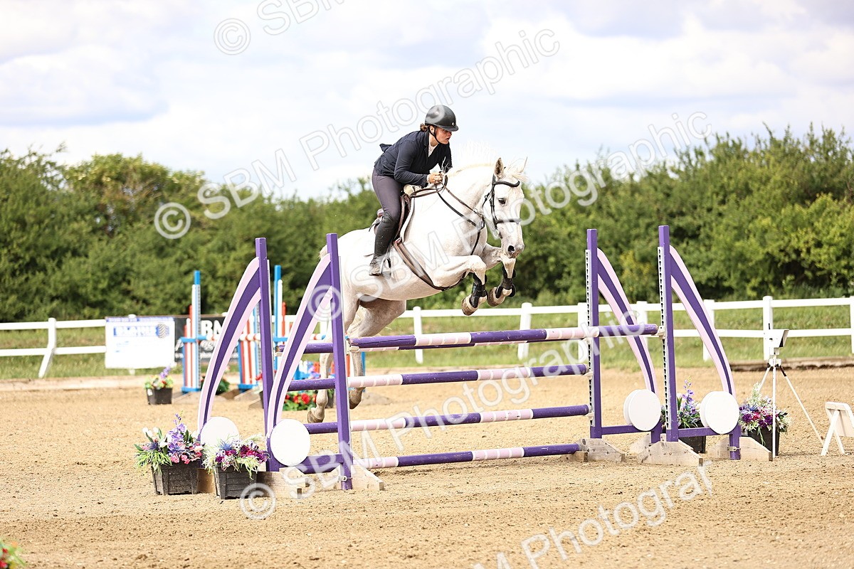 SBM_008102 - Class 21 - Senior Foxhunter - 1.20m