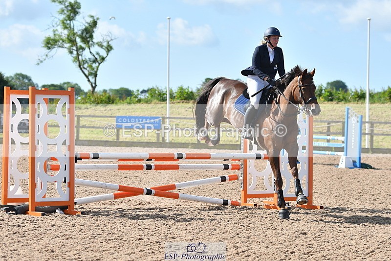 240609A-090947-03246 - Cls 15 Snr British Novice and 90cm Open