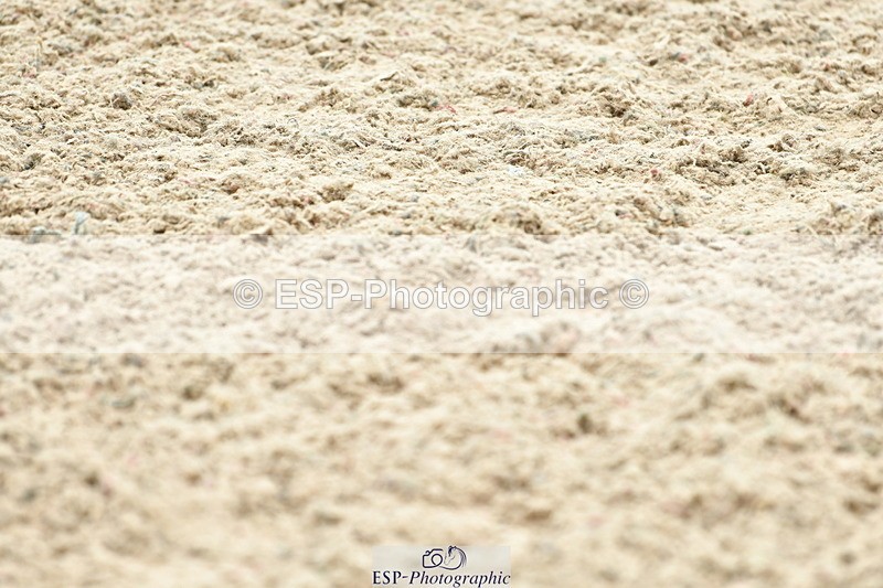 230721A-141151-06783 - Cls 22, 1 Star Gold 1.30m