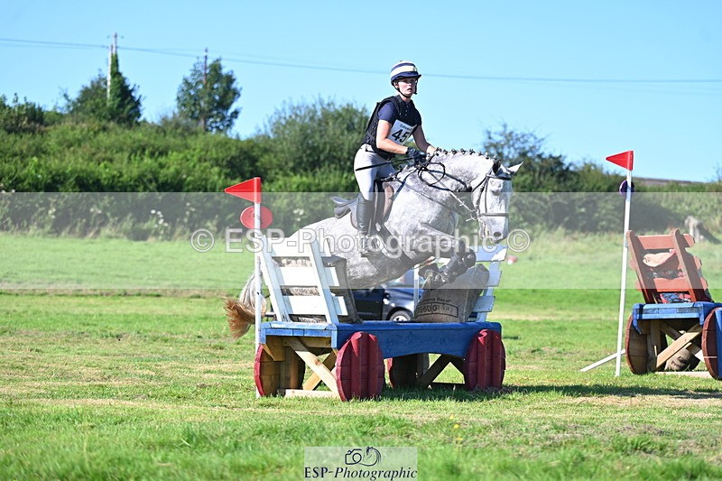 240811A-170402-07095 - 457-