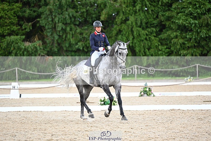 240524-141359-10169 - 529-SBH_BIG_WALL-Izzy_Taylor