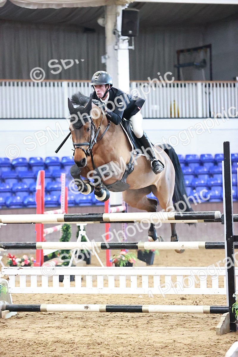 SBM_003081 - Class 11 - Senior Foxhunter 1.20m