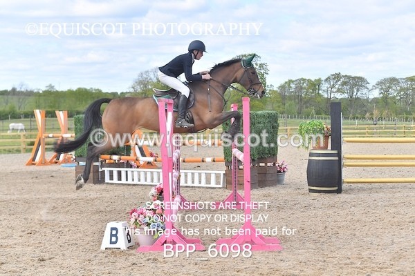 BPP_6098 - CLASS 29 SUN Senior Newcomers/ 1.10m Open