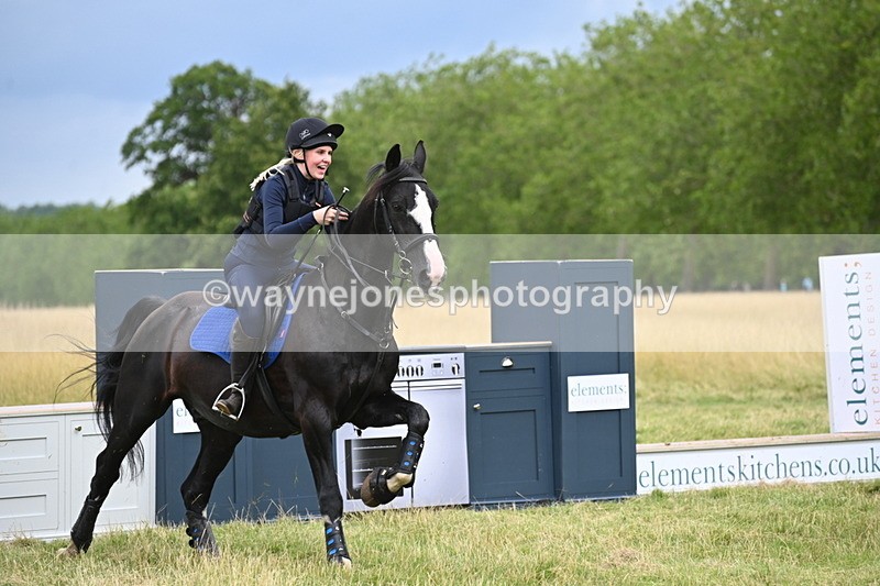 WJ6_3327 - Time at Jump 11:41 to 12:19