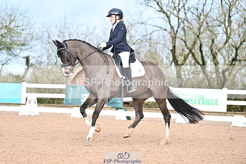 240218A-103440-05585 - 161-Katie.Warner-Active.Nuvalari