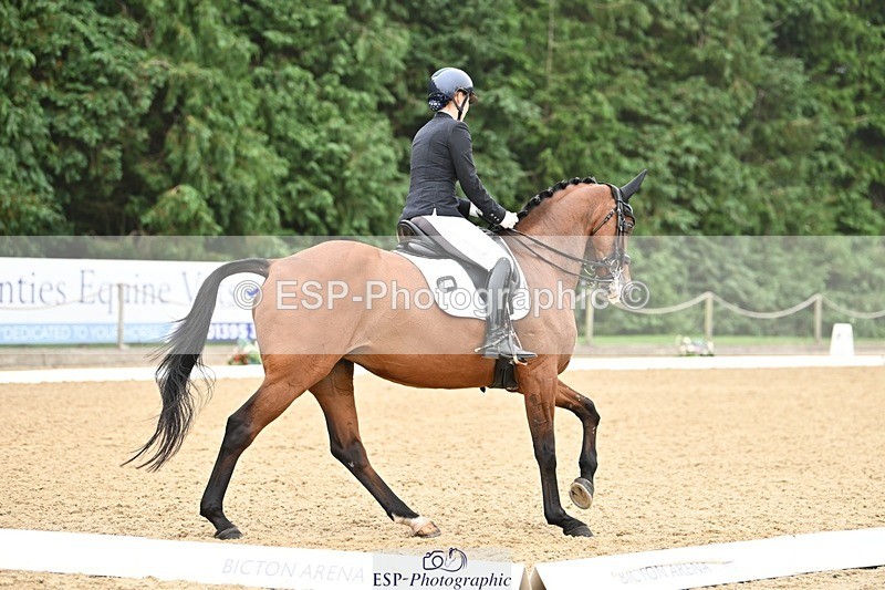 240811-114554-05257 - 229-Charlotte.Mack-Unchained.Melody